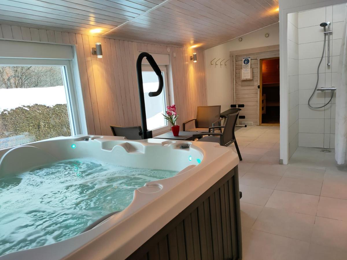 Gite 295 Montagnes Du Jura Avec Spa Et Sauna Classe 3 Etoiles Foncine-le-Haut エクステリア 写真