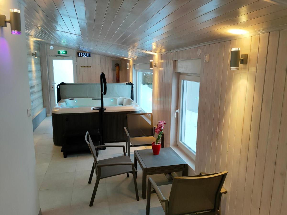 Gite 295 Montagnes Du Jura Avec Spa Et Sauna Classe 3 Etoiles Foncine-le-Haut エクステリア 写真